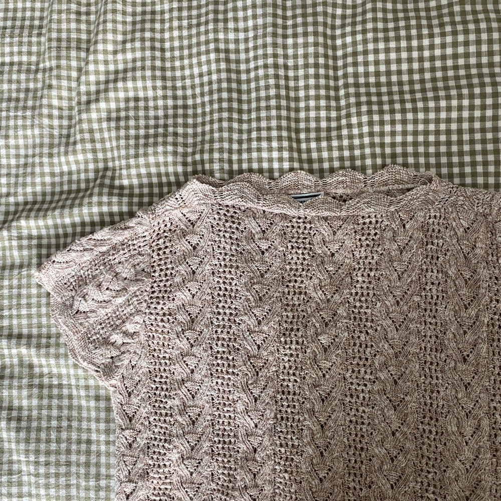 Vintage Beige Scalloped Knit Sweater Top